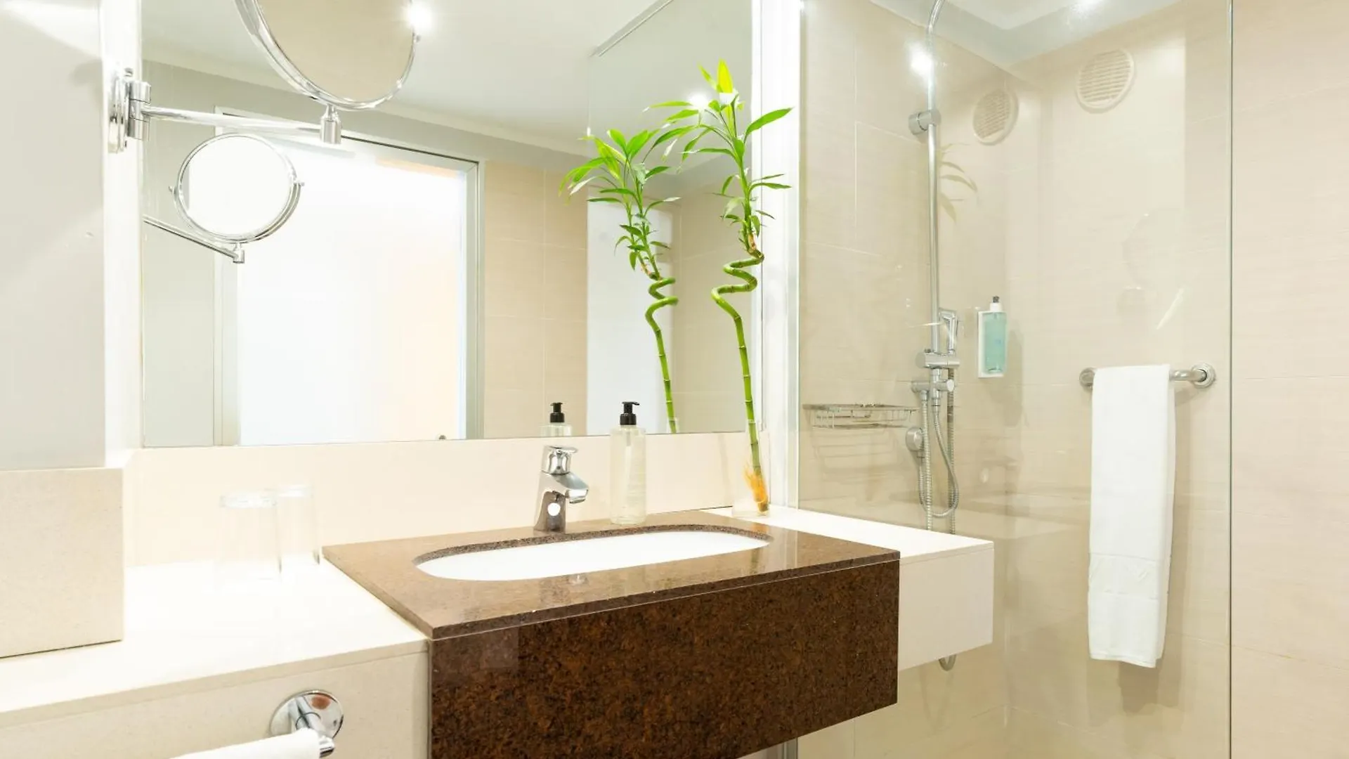 Hovima Costa Adeje - For Cool Adults Hotel