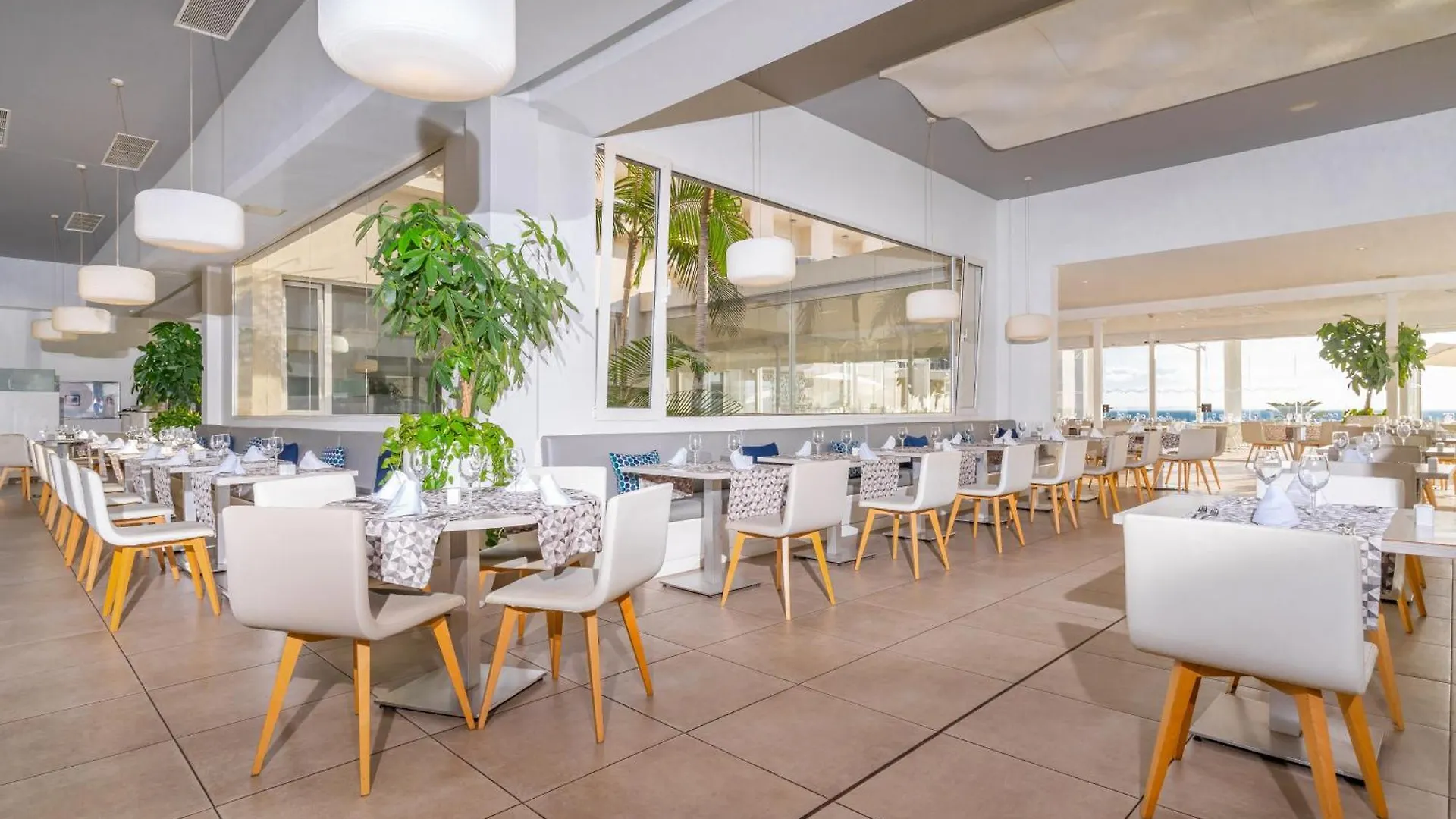 ****  Hovima Costa Adeje - For Cool Adults Hotel Spain